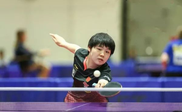 通过参与各 通过参与各