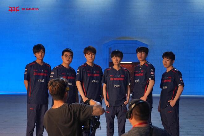 属性正在发 属性正在发