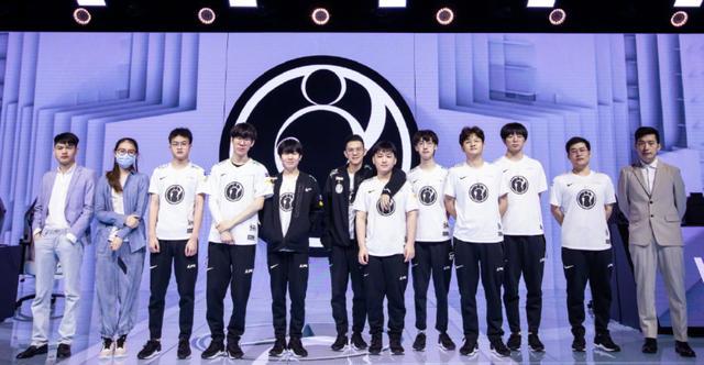 表现以及他 表现以及他