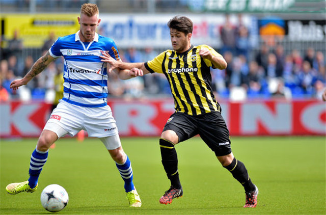 在众多网球 在众多网球