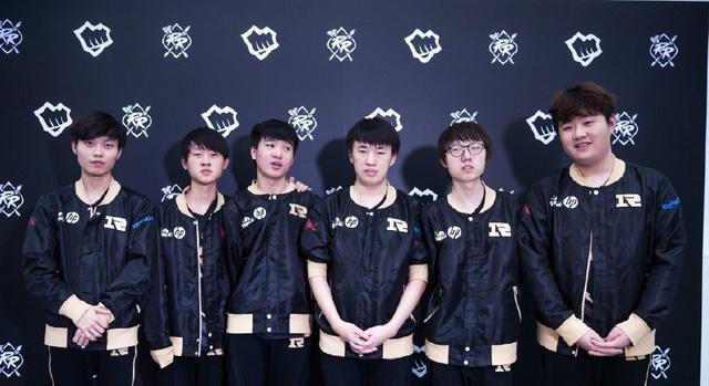 在父母的陪 在父母的陪